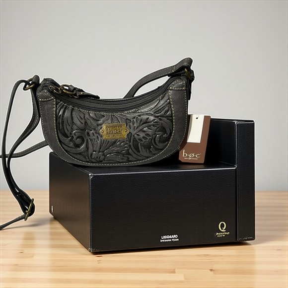 B.O.C. Crossbody Bag Purse Charcoal Embossed Floral Adjustable Strap Womens - Picture 5 of 10